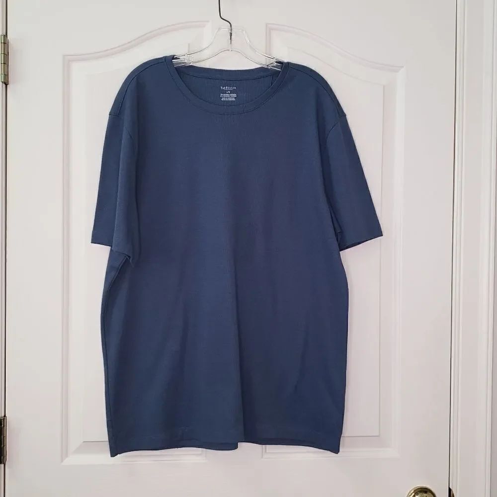Van Heusen Top - Picture 2 of 5